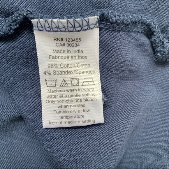 ✨2/$30✨ Highline Collective Blue Button Down - Picture 5 of 6